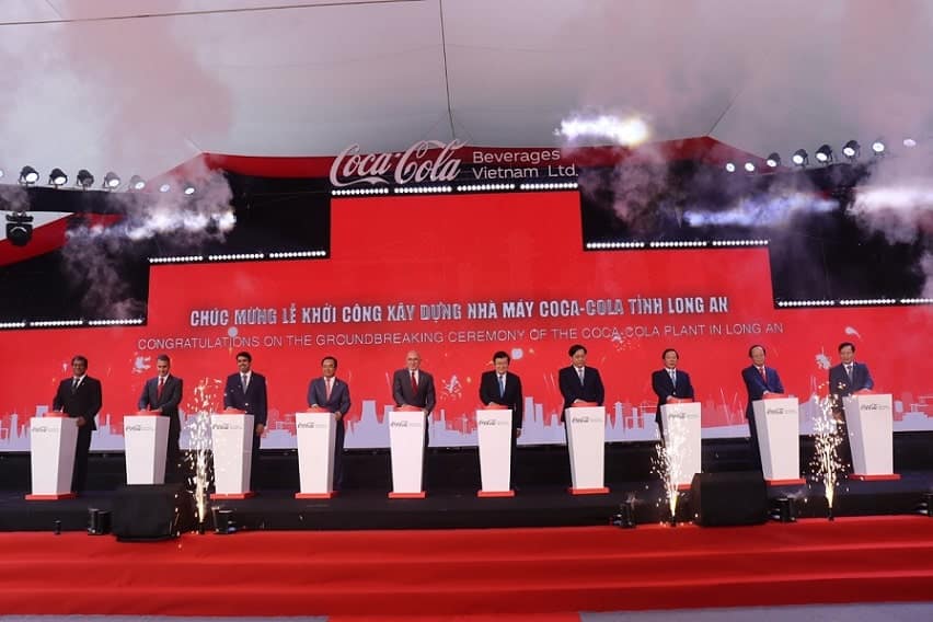 Lễ khởi công xây dựng nhà máy Coca - Cola tại Long An
