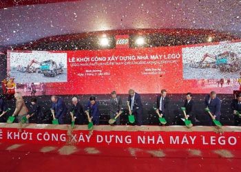 Hoành tráng với lễ khởi công xây dựng nhà máy LEGO