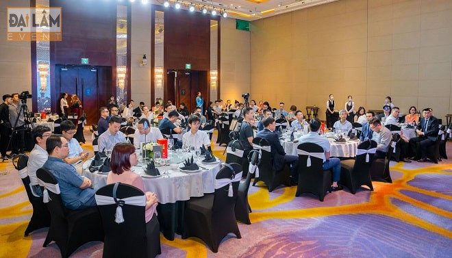 Houselink tổ chức hội nghị về thị trường xe điện tại Việt Nam