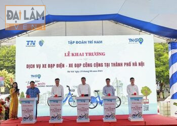 Khai trương dịch vụ xe đạp công cộng tại Hà Nội